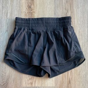 Lululemon Hotty Hot High-Rise Lined Short 2.5” - Black